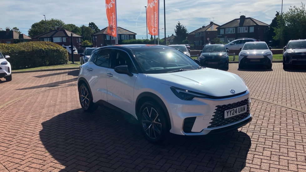 Lexus LBX 1.5 Premium Plus 5dr E-CVT Hybrid Hatchback - Image 51
