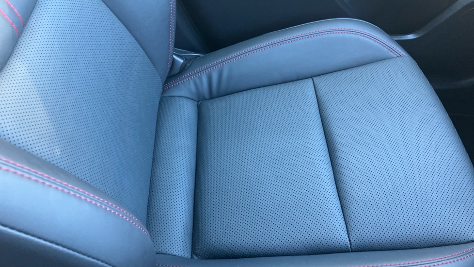 Lexus LBX 1.5 Premium Plus 5dr E-CVT Hybrid Hatchback - Image 60