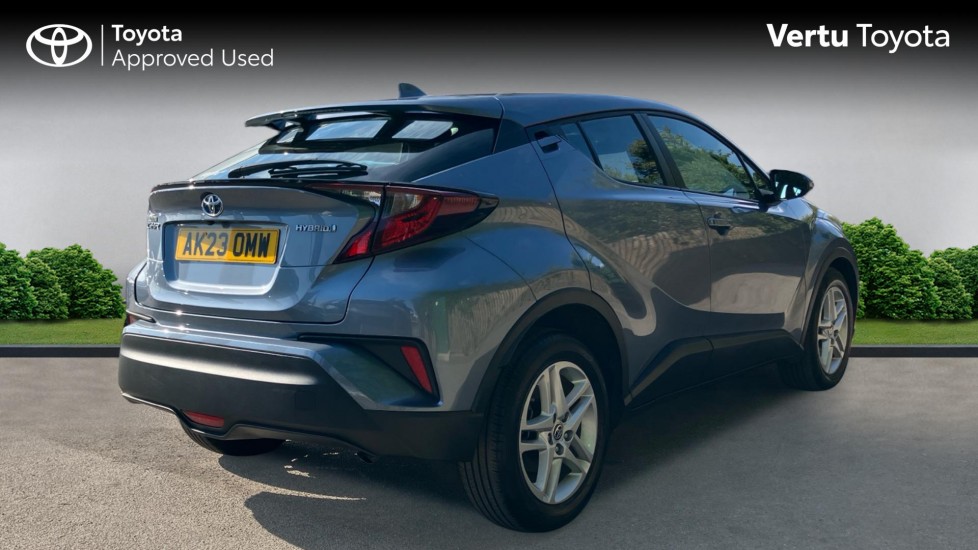 Toyota C-HR 1.8 Hybrid Icon 5dr CVT Hybrid Hatchback - Image 2