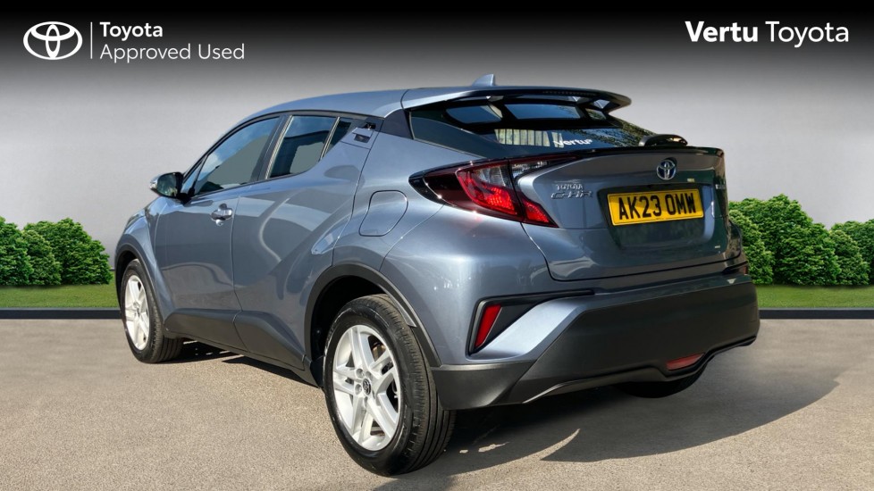Toyota C-HR 1.8 Hybrid Icon 5dr CVT Hybrid Hatchback - Image 4