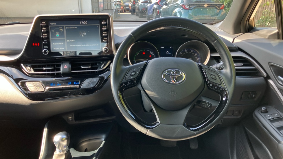 Toyota C-HR 1.8 Hybrid Icon 5dr CVT Hybrid Hatchback - Image 10