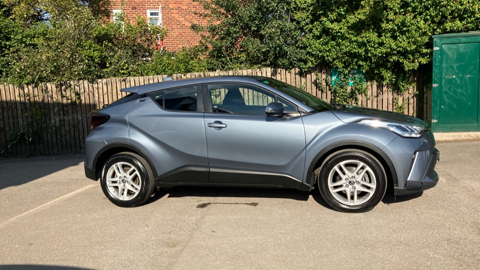 Toyota C-HR 1.8 Hybrid Icon 5dr CVT Hybrid Hatchback - Image 23