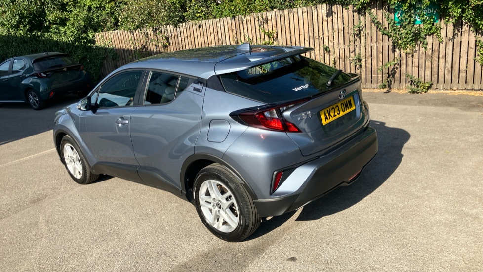 Toyota C-HR 1.8 Hybrid Icon 5dr CVT Hybrid Hatchback - Image 31