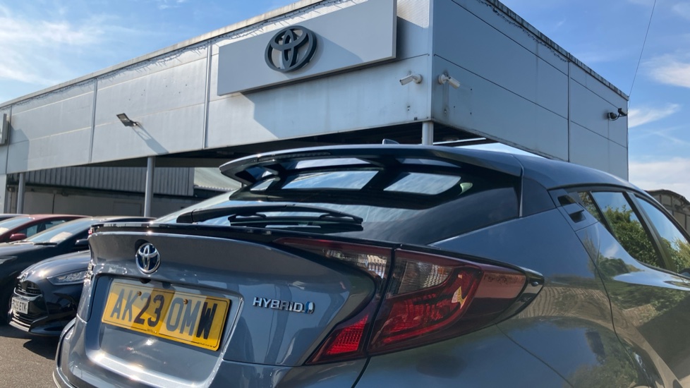 Toyota C-HR 1.8 Hybrid Icon 5dr CVT Hybrid Hatchback - Image 36