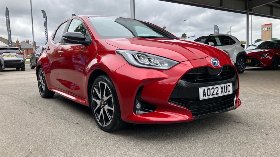 Toyota Yaris 1.5 Hybrid Dynamic 5dr CVT Hybrid Hatchback - Image 20