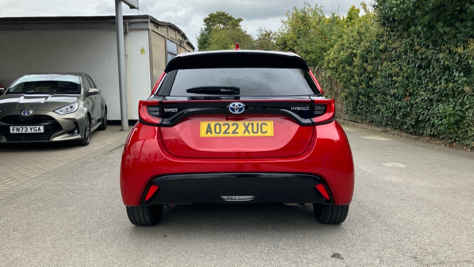Toyota Yaris 1.5 Hybrid Dynamic 5dr CVT Hybrid Hatchback - Image 26