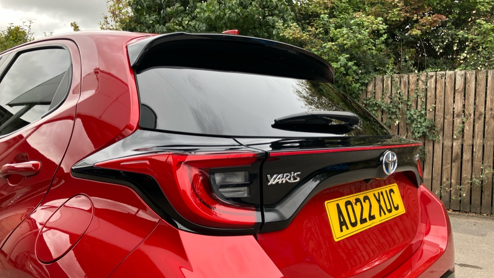 Toyota Yaris 1.5 Hybrid Dynamic 5dr CVT Hybrid Hatchback - Image 37