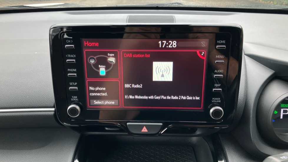 Toyota Yaris Cross 1.5 Hybrid Icon 5dr CVT Hybrid Estate - Image 9