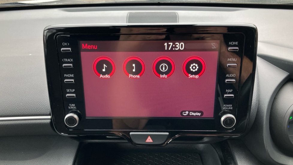 Toyota Yaris Cross 1.5 Hybrid Icon 5dr CVT Hybrid Estate - Image 39