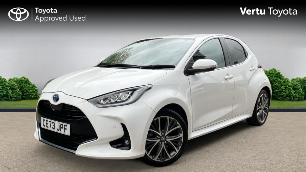 Toyota Yaris 1.5 Hybrid Excel 5dr CVT Hybrid Hatchback - Image 3