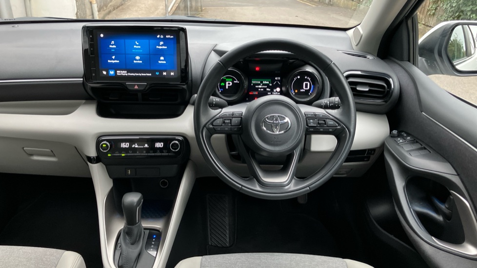 Toyota Yaris 1.5 Hybrid Excel 5dr CVT Hybrid Hatchback - Image 7