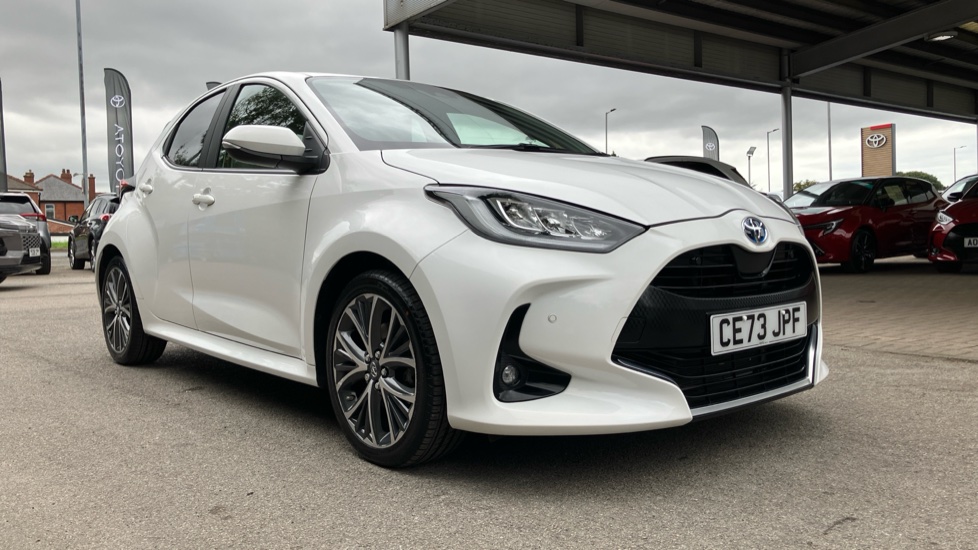 Toyota Yaris 1.5 Hybrid Excel 5dr CVT Hybrid Hatchback - Image 20