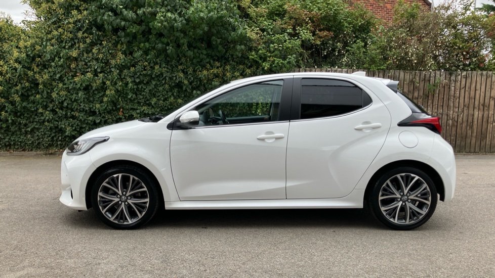 Toyota Yaris 1.5 Hybrid Excel 5dr CVT Hybrid Hatchback - Image 24