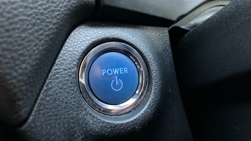 Toyota RAV4 2.5 VVT-i Hybrid Excel 5dr CVT 2WD Hybrid Estate - Image 16