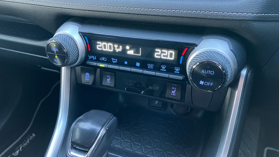 Toyota RAV4 2.5 VVT-i Hybrid Excel 5dr CVT 2WD Hybrid Estate - Image 36