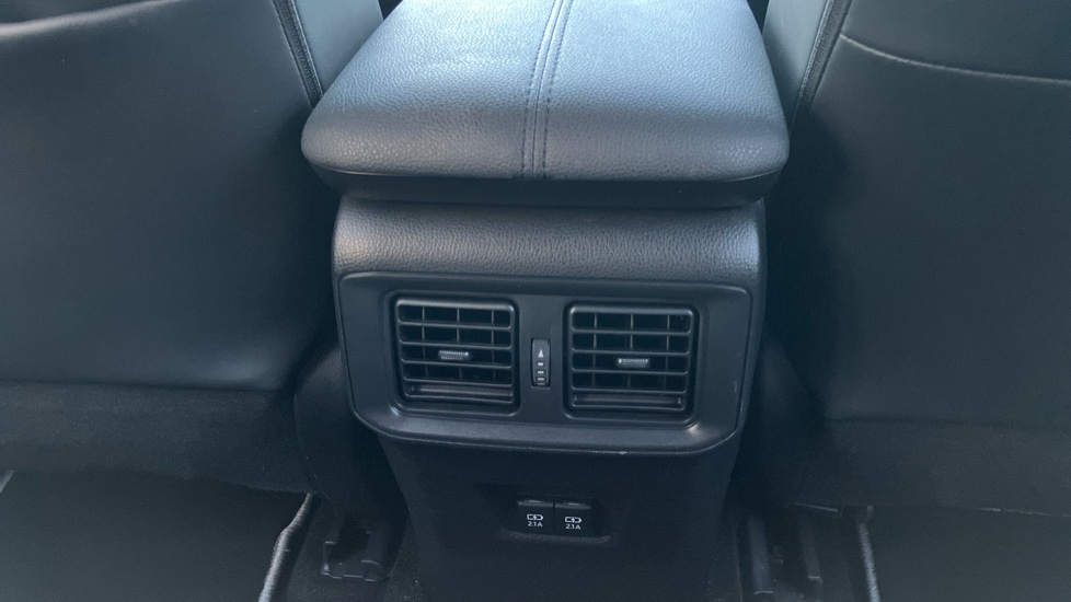Toyota RAV4 2.5 VVT-i Hybrid Excel 5dr CVT 2WD Hybrid Estate - Image 37