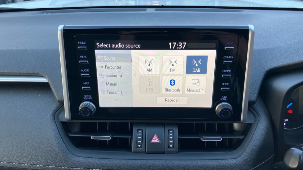 Toyota RAV4 2.5 VVT-i Hybrid Excel 5dr CVT 2WD Hybrid Estate - Image 52