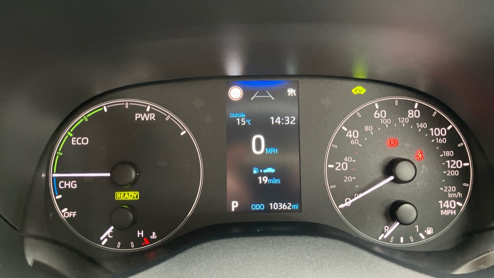 Toyota Yaris 1.5 Hybrid Icon 5dr CVT Hybrid Hatchback - Image 11