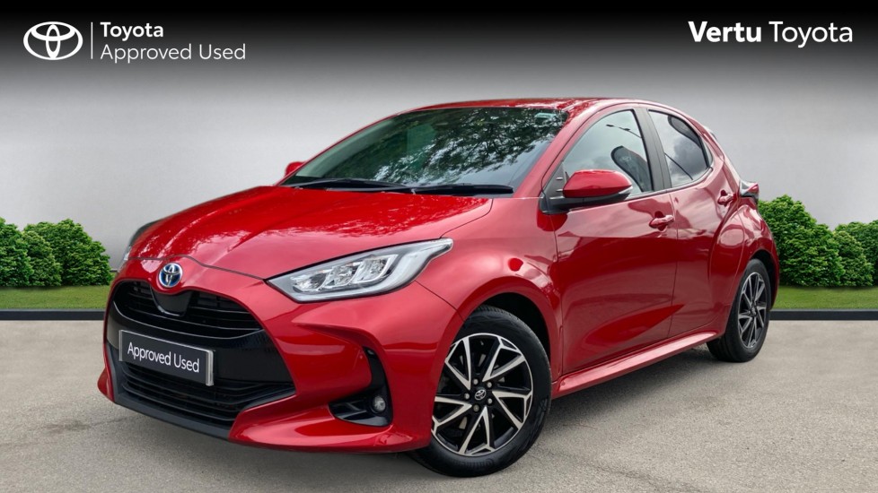 Toyota Yaris 1.5 Hybrid Design 5dr CVT Hybrid Hatchback - Image 3