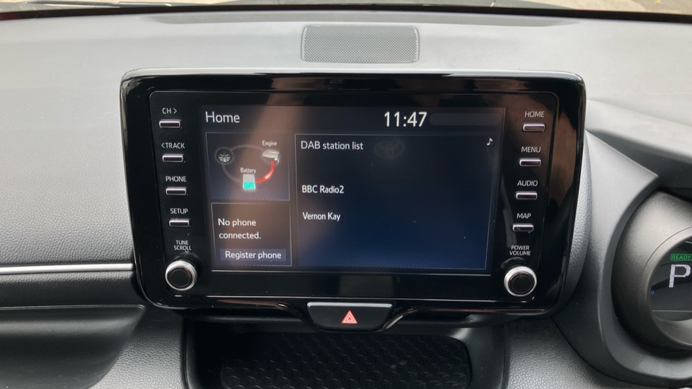 Toyota Yaris 1.5 Hybrid Design 5dr CVT Hybrid Hatchback - Image 9