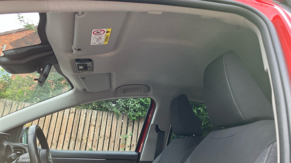 Toyota Yaris 1.5 Hybrid Design 5dr CVT Hybrid Hatchback - Image 19