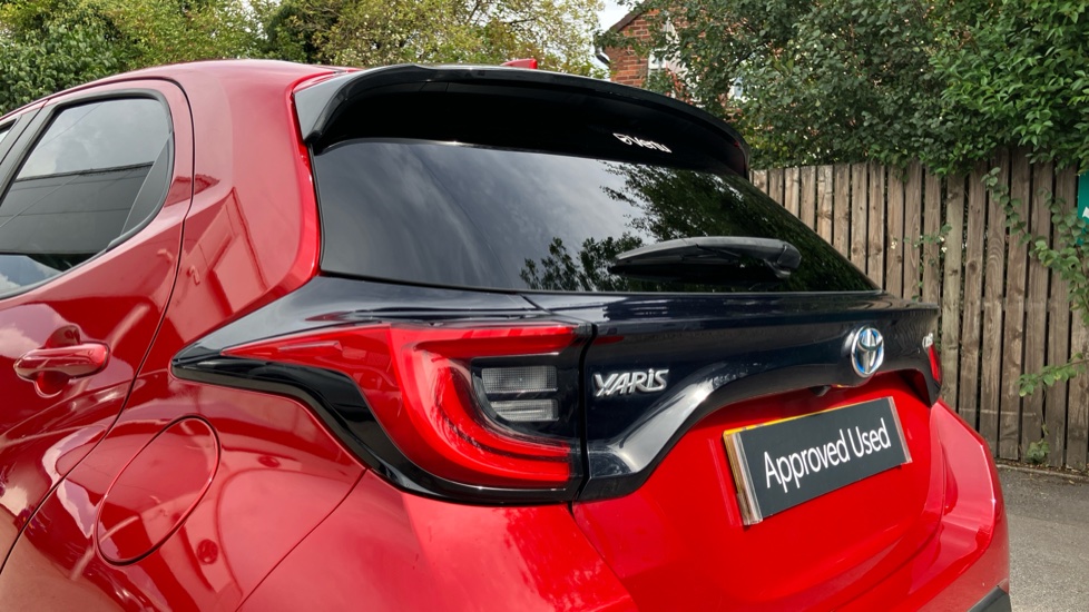 Toyota Yaris 1.5 Hybrid Design 5dr CVT Hybrid Hatchback - Image 21