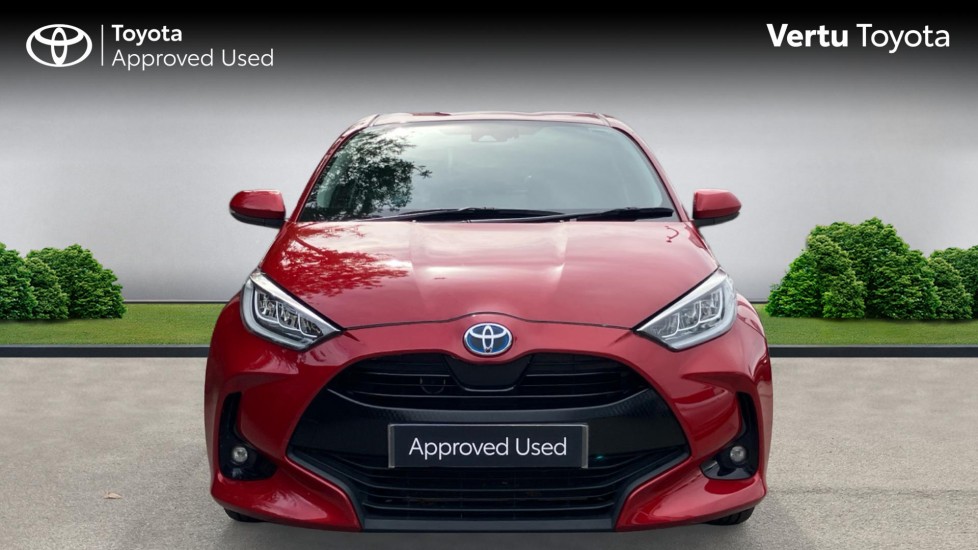 Toyota Yaris 1.5 Hybrid Design 5dr CVT Hybrid Hatchback - Image 22