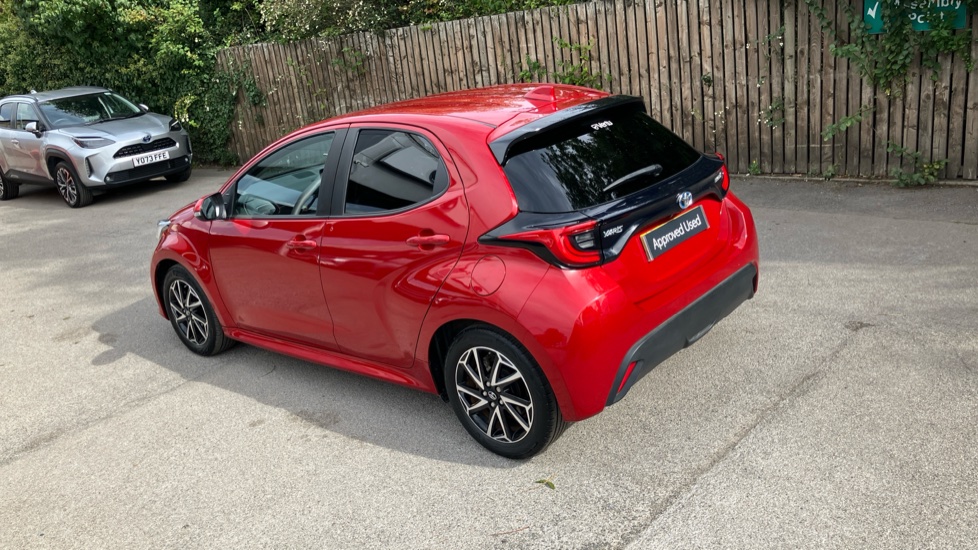 Toyota Yaris 1.5 Hybrid Design 5dr CVT Hybrid Hatchback - Image 31