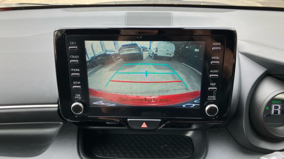 Toyota Yaris 1.5 Hybrid Design 5dr CVT Hybrid Hatchback - Image 41
