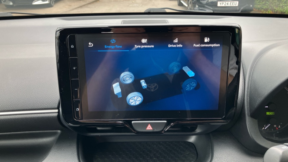 Toyota Yaris 1.5 Hybrid Icon 5dr CVT Hybrid Hatchback - Image 38