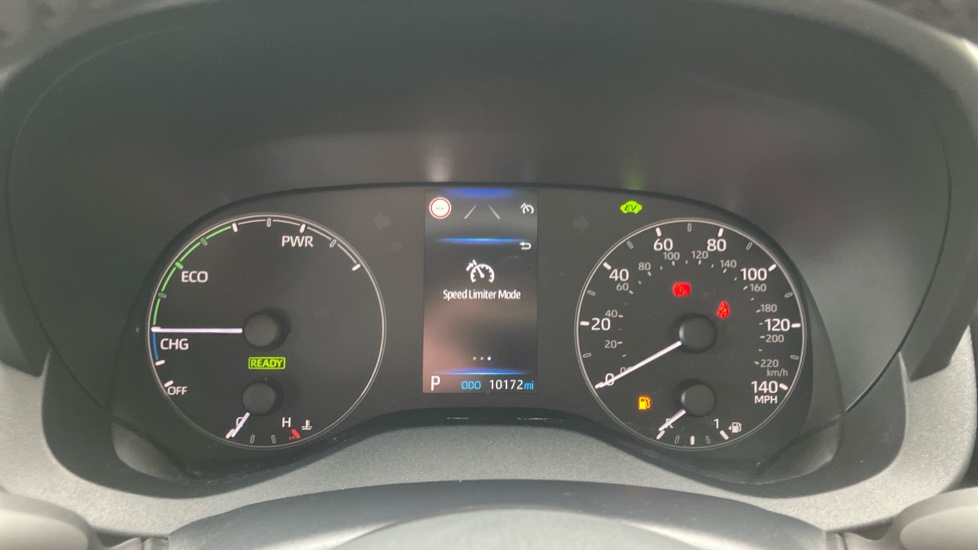 Toyota Yaris 1.5 Hybrid Icon 5dr CVT Hybrid Hatchback - Image 44