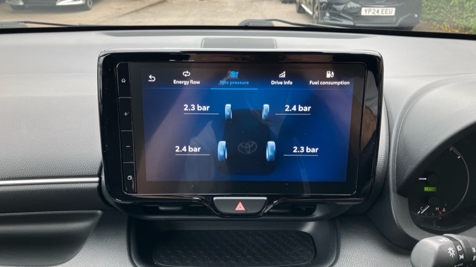 Toyota Yaris 1.5 Hybrid Icon 5dr CVT Hybrid Hatchback - Image 47