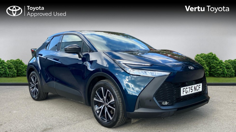 Toyota C-HR 2.0 PHEV Design 5dr CVT Hatchback - Image 1