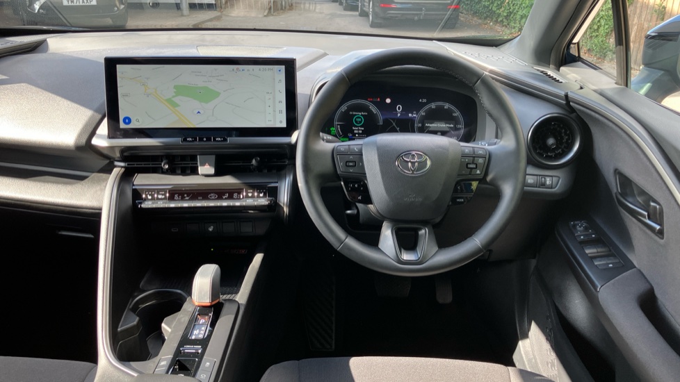 Toyota C-HR 2.0 PHEV Design 5dr CVT Hatchback - Image 7