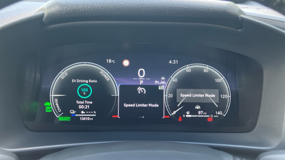 Toyota C-HR 2.0 PHEV Design 5dr CVT Hatchback - Image 54