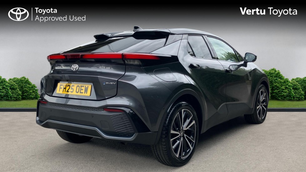 Toyota C-HR 2.0 PHEV Excel 5dr CVT Hatchback - Image 2