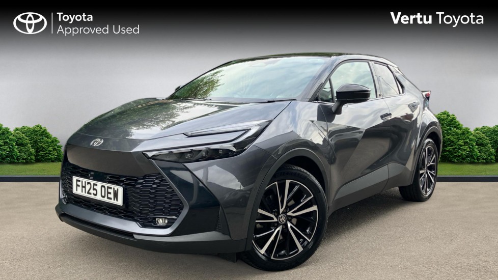 Toyota C-HR 2.0 PHEV Excel 5dr CVT Hatchback - Image 3