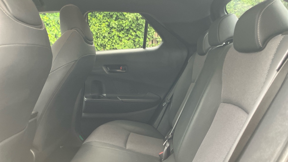 Toyota C-HR 2.0 PHEV Excel 5dr CVT Hatchback - Image 15