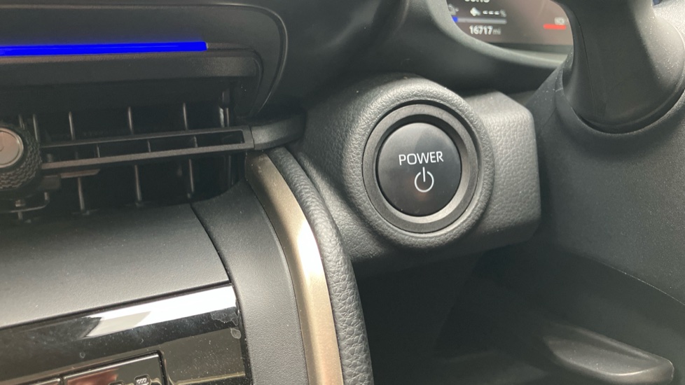 Toyota C-HR 2.0 PHEV Excel 5dr CVT Hatchback - Image 16