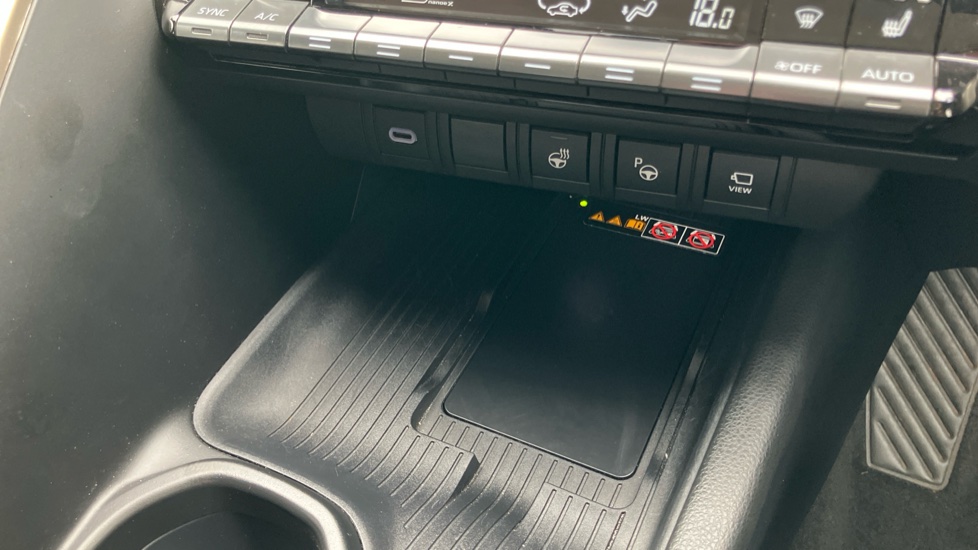 Toyota C-HR 2.0 PHEV Excel 5dr CVT Hatchback - Image 39