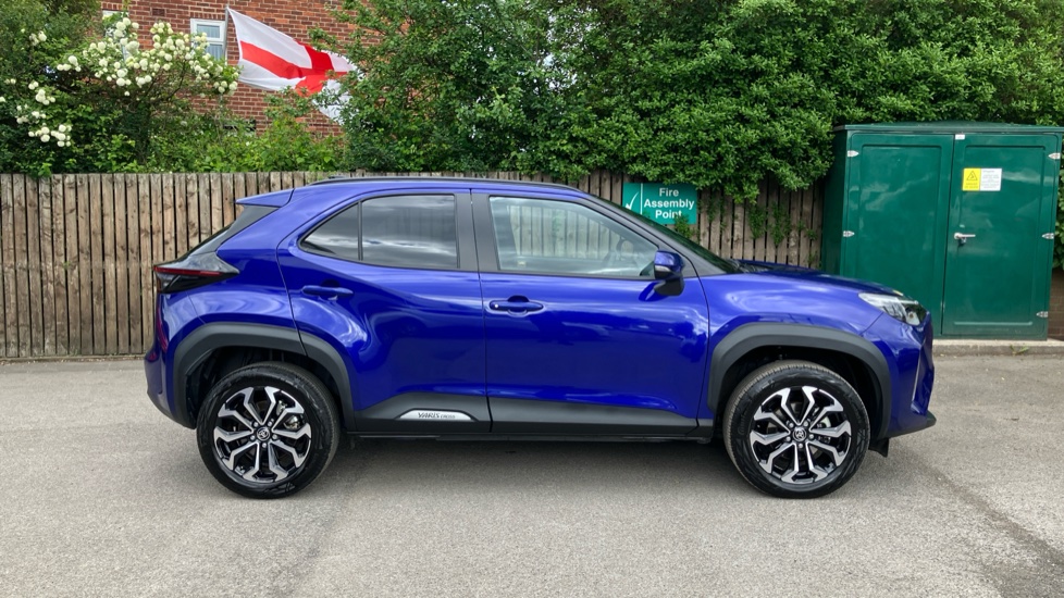 Toyota Yaris Cross 1.5 Hybrid Design 5dr CVT Hybrid Estate - Image 23