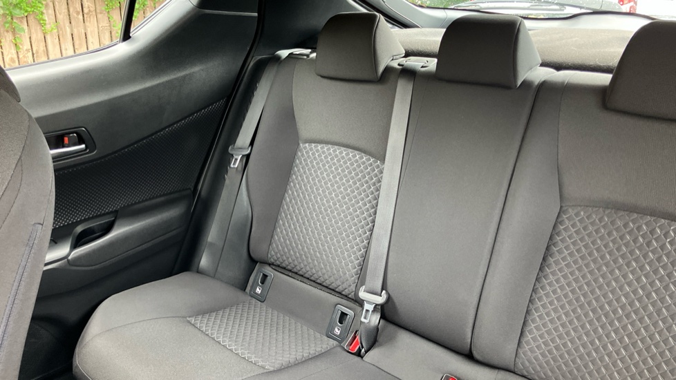 Toyota C-HR 1.8 Hybrid Icon 5dr CVT Hybrid Hatchback - Image 35