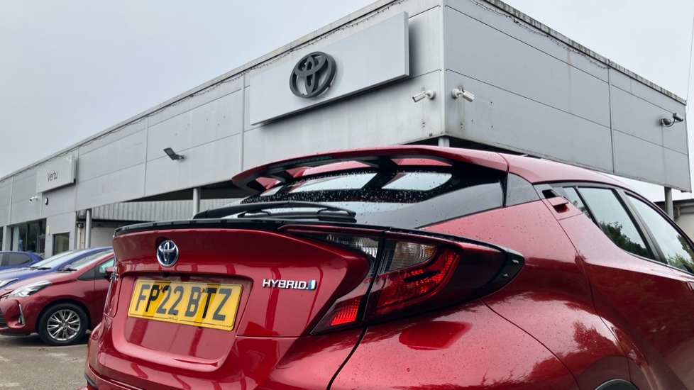 Toyota C-HR 1.8 Hybrid Icon 5dr CVT Hybrid Hatchback - Image 36