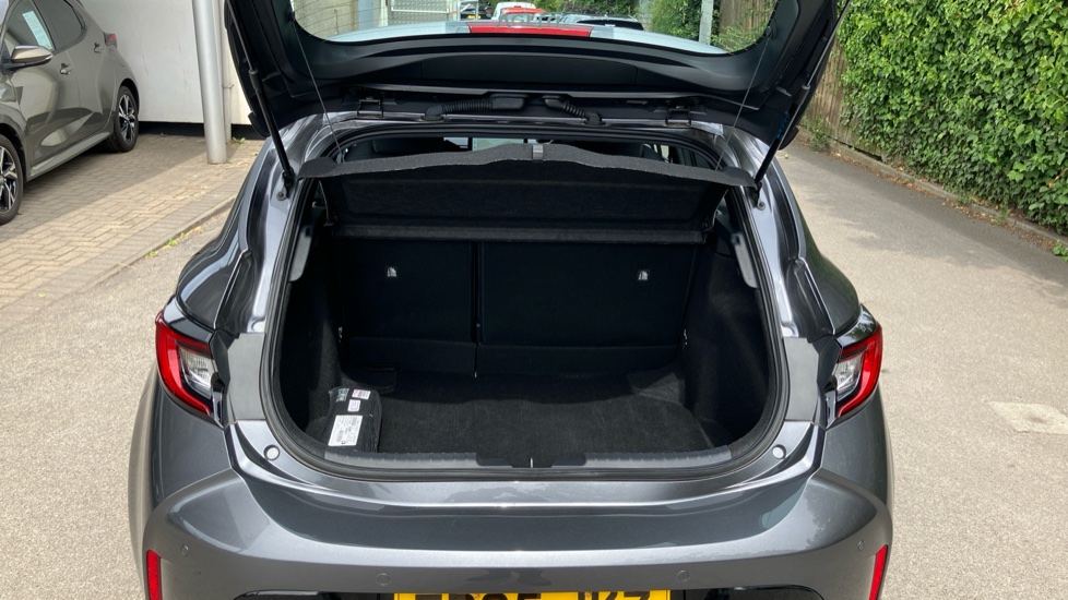 Toyota Corolla 1.8 Hybrid Icon 5dr CVT Hybrid Hatchback - Image 13