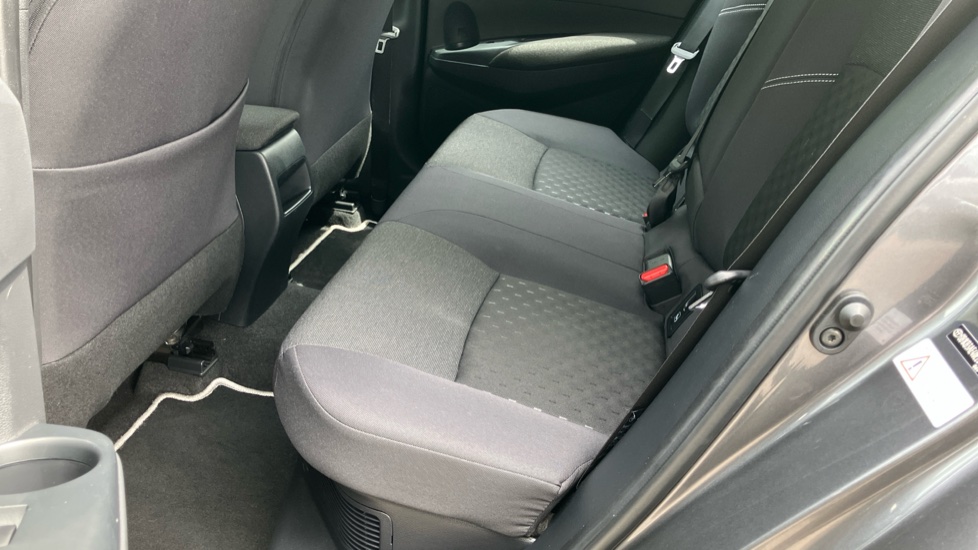 Toyota Corolla 1.8 Hybrid Icon 5dr CVT Hybrid Hatchback - Image 14