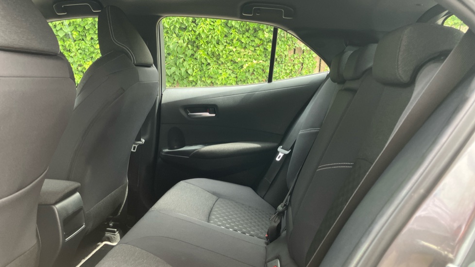 Toyota Corolla 1.8 Hybrid Icon 5dr CVT Hybrid Hatchback - Image 15