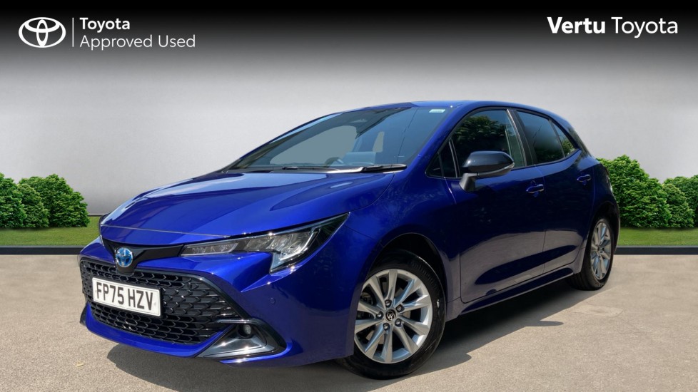 Toyota Corolla 2.0 Hybrid 178 Icon 5dr CVT Hybrid Hatchback - Image 3