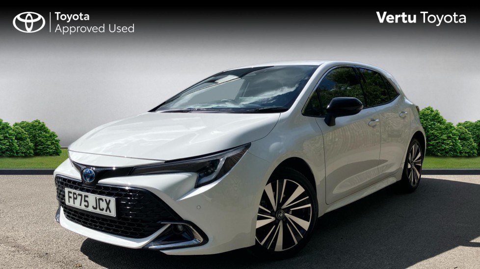 Toyota Corolla 1.8 Hybrid Design 5dr CVT Hybrid Hatchback - Image 3