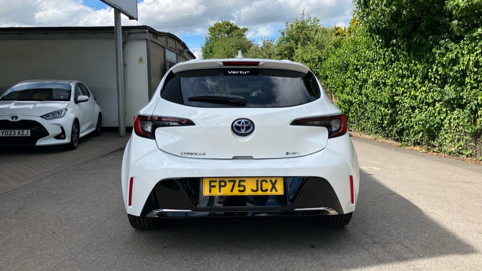 Toyota Corolla 1.8 Hybrid Design 5dr CVT Hybrid Hatchback - Image 26