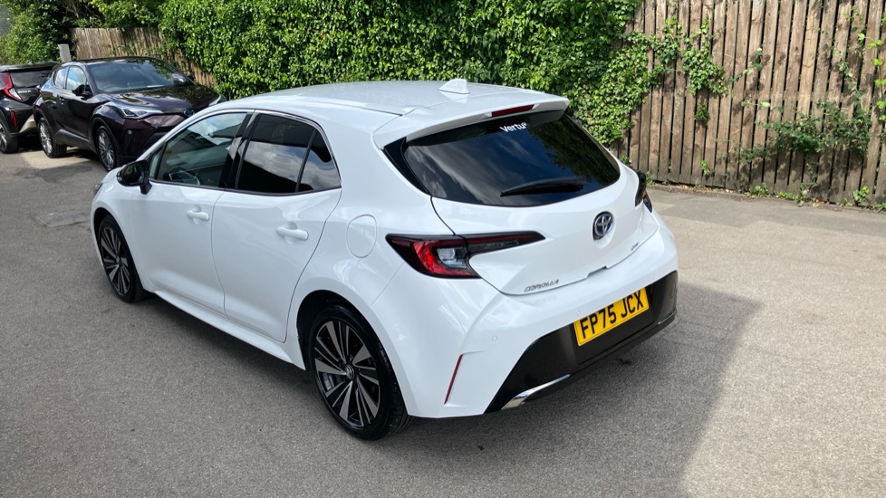 Toyota Corolla 1.8 Hybrid Design 5dr CVT Hybrid Hatchback - Image 33